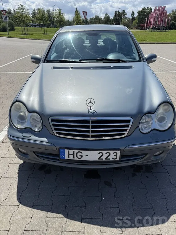 Mercedes C230
