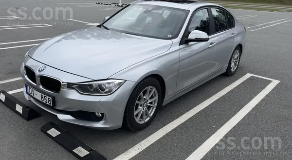 BMW 320