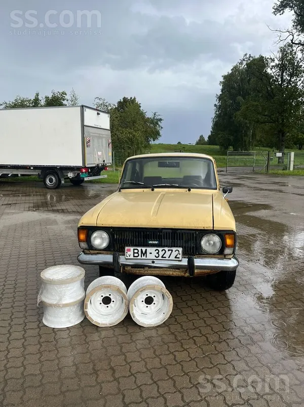 Moskvich Pārdodu izsapņotu sapni laika un vietas trūkuma dē