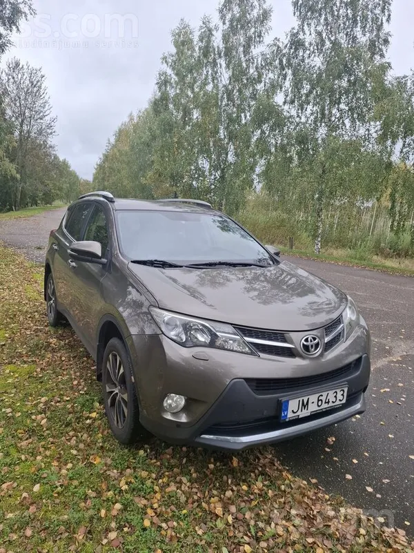 Pārdodu Toyota Rav4, 2014. gads, 2.0 benzīns, automāts, 4x4. Ādas salons. No