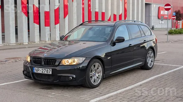 BMW 325