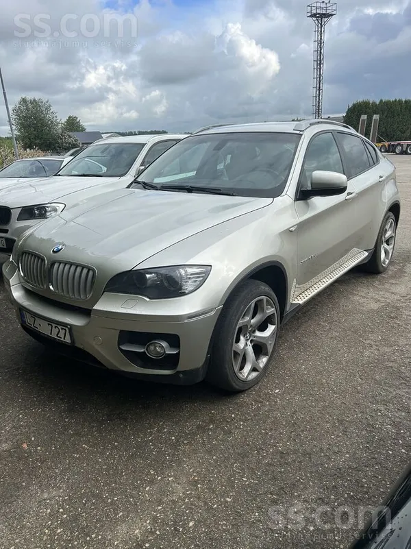 BMW X6