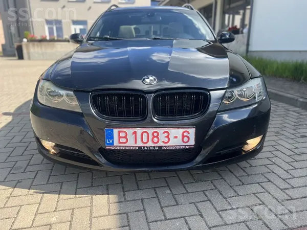 BMW 320