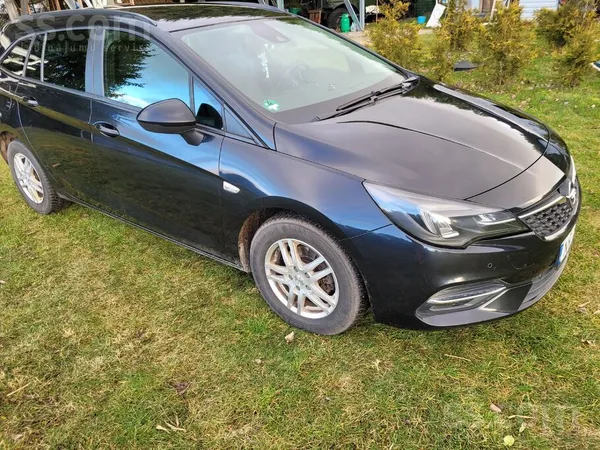 Opel Astra - 1