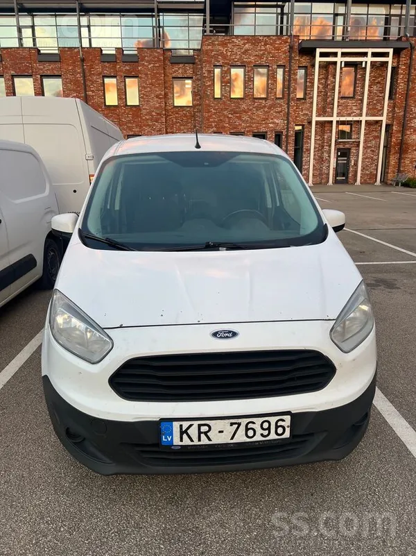 Ford Ford Transit Courier, 2017. gada izlaidums, pirkts
