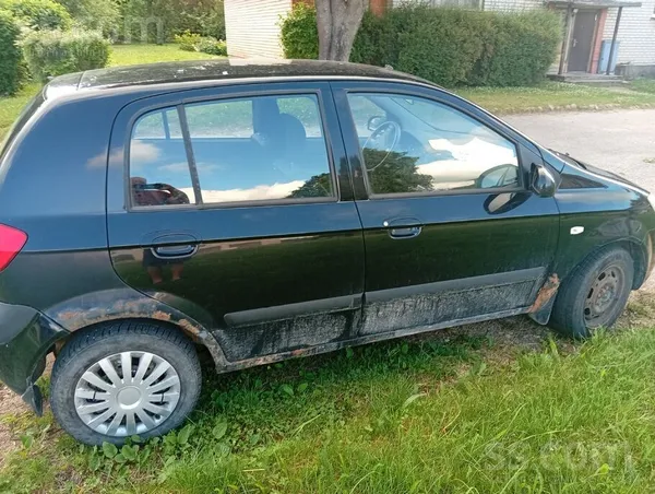 Ģimenes apstākļu dēļ pārdodu uzticamu mašīnu. Laika trūkuma dēļ ir tikai jāsariktē spārni lai brauktu uz apskati. pārējai vis ...