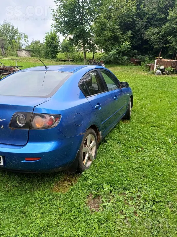 Pārdodu Mazda 3 rezerves daļām