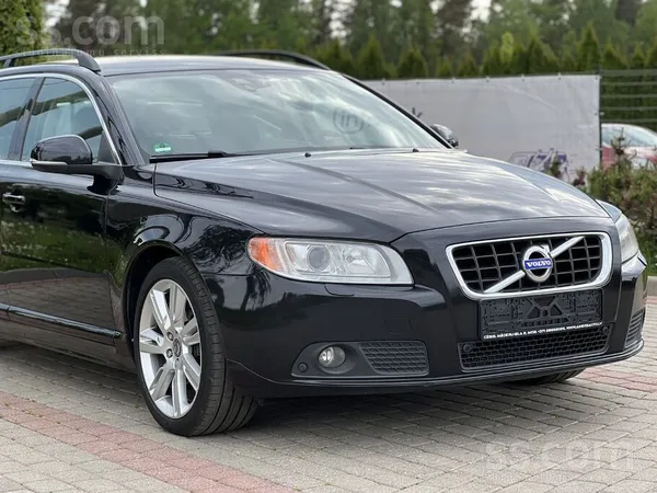 Volvo V70