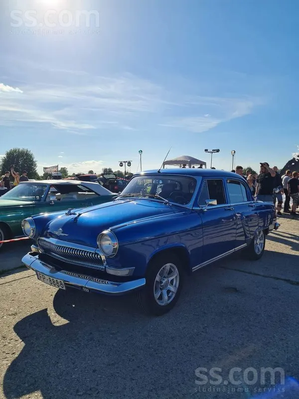 GAZ 21