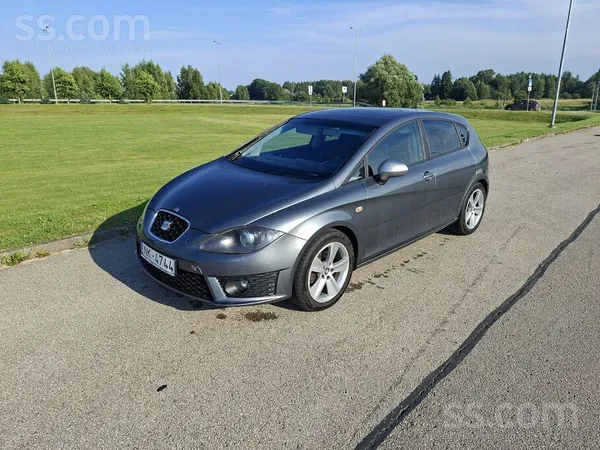 SEAT Pārdodu Seat Leon FR labā tehniskā stāvoklī ar eko