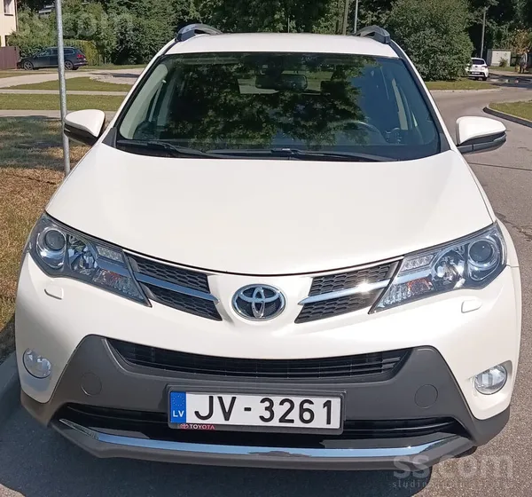 Toyota RAV 4
