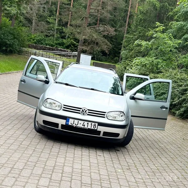 Volkswagen Golf 4