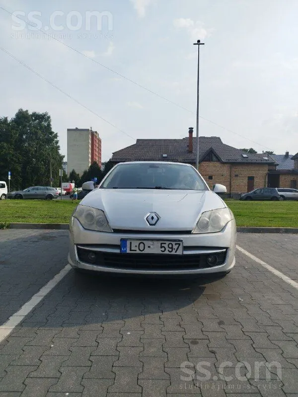 Renault Laguna