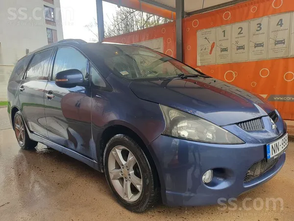 Mitsubishi Grandis