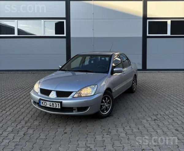 Mitsubishi Pārdod Mitsubishi Lancer 2006.g. 1.6 benzīns
