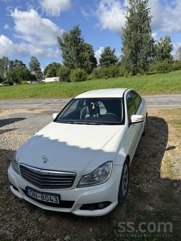 Mercedes C180
