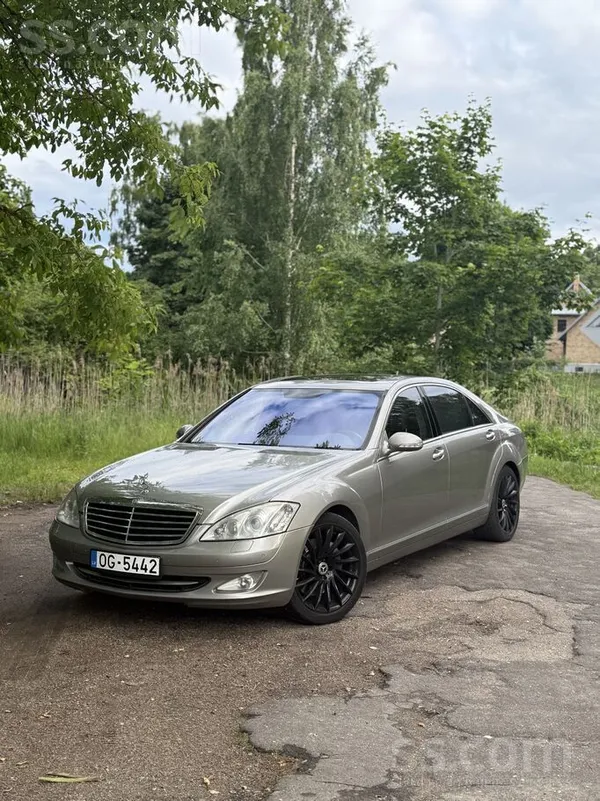 Mercedes S500