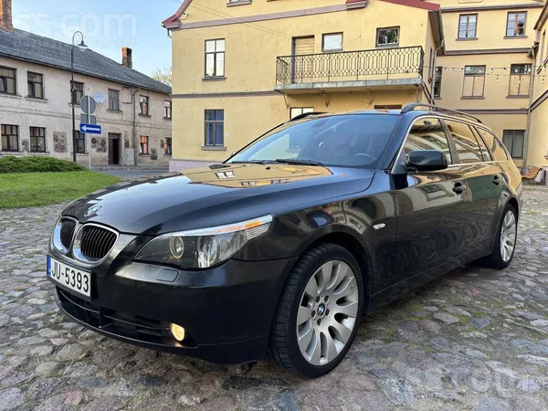 BMW 530