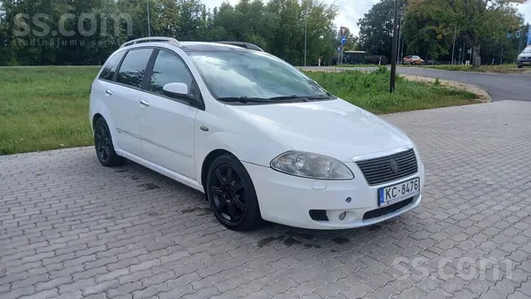 Pārdodu fiat croma. 
Pilnīgi jauna tehniskā apskate derīga līdz 19.10.2027