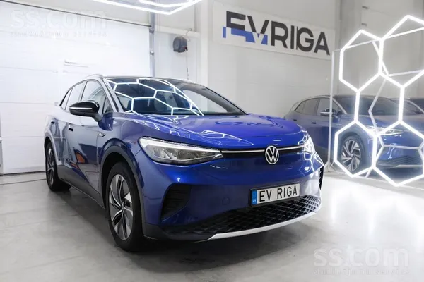 Pieejams Ekii valsts atbalsts. Volkswagen ID. 4 1st 77kWh. Cena ar Pvn.