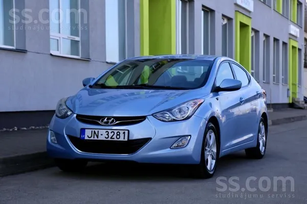 Hyundai Elantra