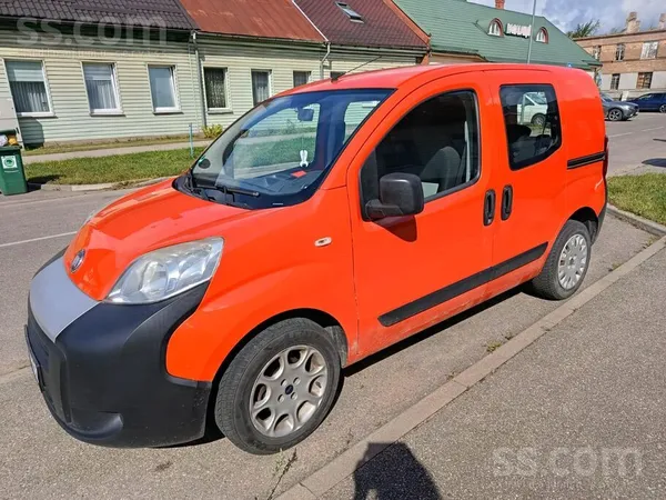 Fiat Автомобиль в хорошем состоянии. Звонить на второй 