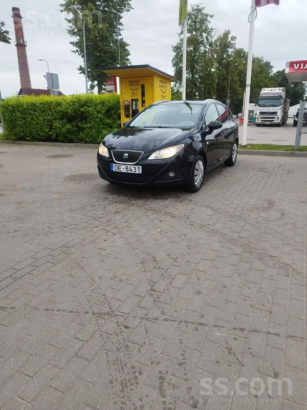 SEAT Laba, uzticama un degvielu taupoša automašīna; nes