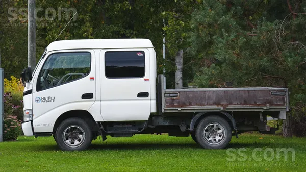 Toyota Dyna - 1