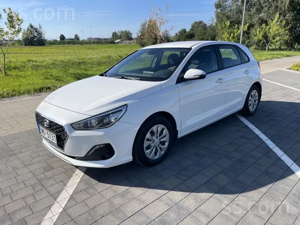 Hyundai Hyundai I30 ar 1.6d. 6 ātrumu manuālo kārbu. 
