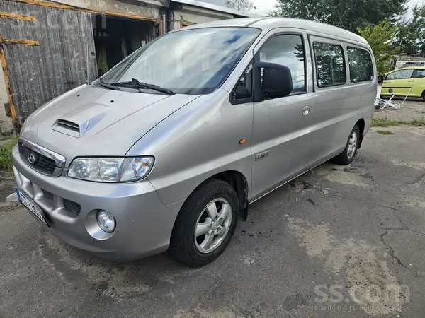 Hyundai Pirkta Latvijā 166000 pārbaudāms noskrējiens 9 vie