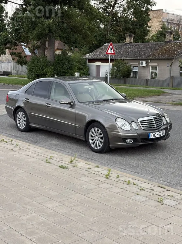Mercedes Mersedes E280cd. 2008g. Airmatic. Om642 мотор, 7G-