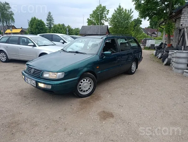 Volkswagen Passat (B4)