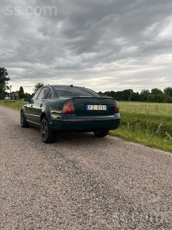 Volkswagen Passat (B5)