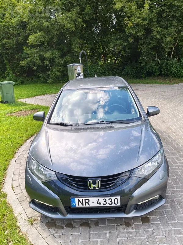 Honda Honda Civic 1.8 I-Vtec 104 kW Automāts 2012 Hečbek
