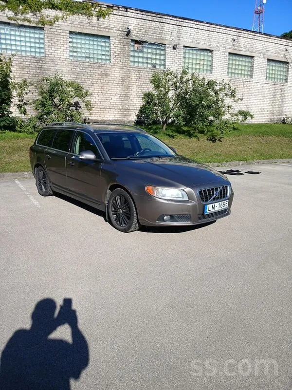 Volvo V70