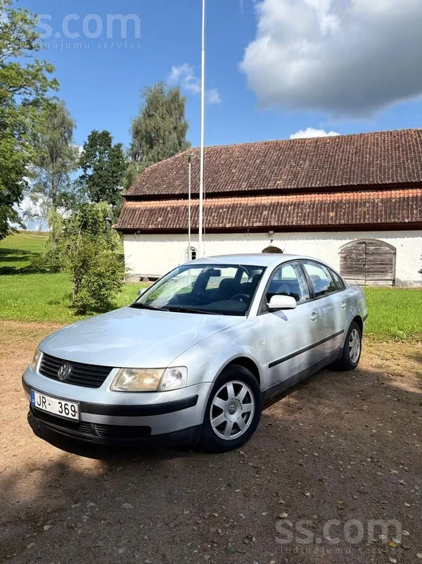 Pārdodu Passat B5 ar uzticamu un ekskluzīvu motoru. Mašīnai tikko izieta teh