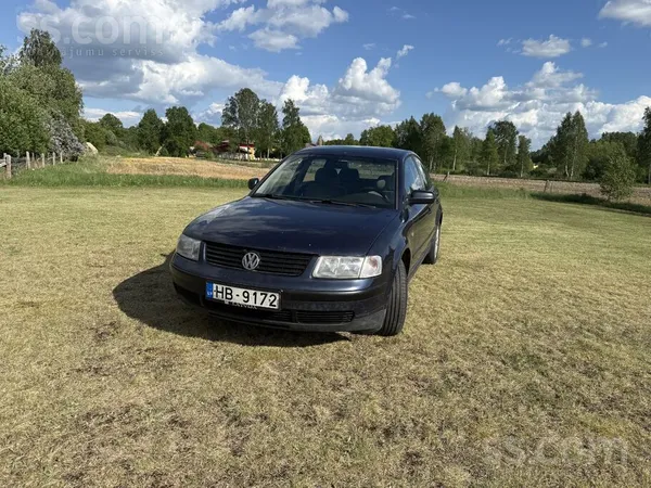 Volkswagen Passat b5 1.8 laba stāvokli ar jaunu skati īsāka i