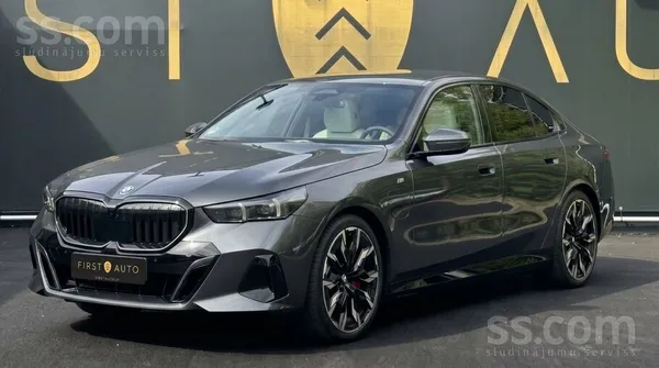 BMW 550