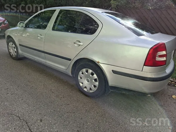 Skoda Pārdodu ekonomisku un uzticamu automašīnu. Pats pi