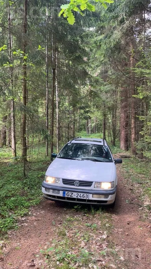Volkswagen Passat (B4)