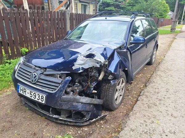 Volkswagen Passat (B5)