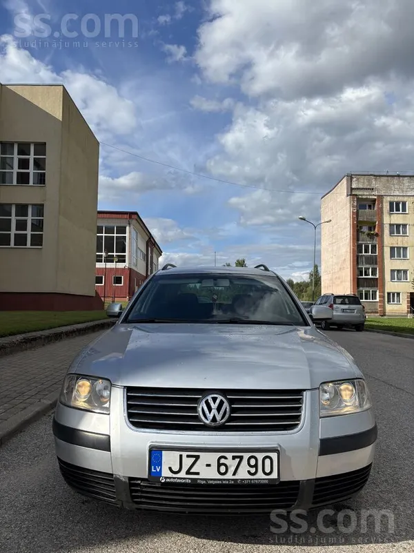 Volkswagen Pārdodu Passātu uzticams auto, vienmēr aizved kur 