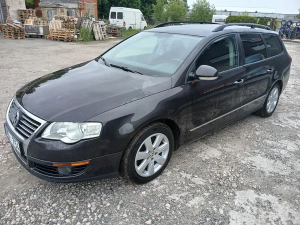 Volkswagen Passat (B6)