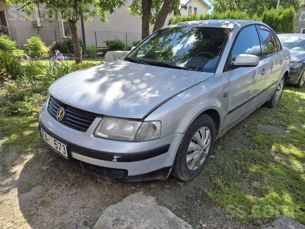 Volkswagen Pārdod VW braucamā stāvoklī, nelieli vizuālie bojā