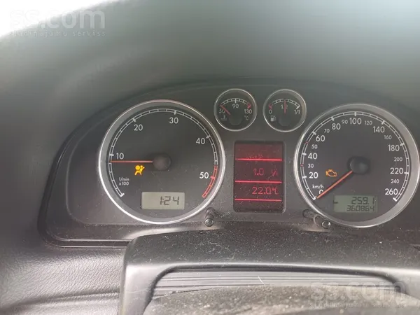 Volkswagen Passat (B5)