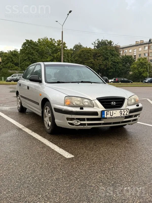 Hyundai Машина технически в хорошем состояни с маленьким п
