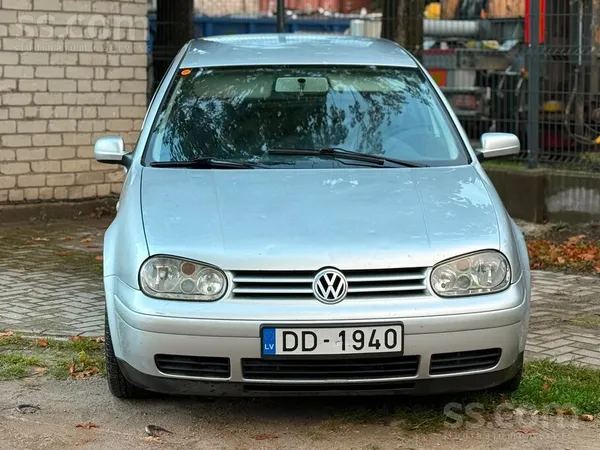 Pārdodu Golf 4 1.9tdi 96kw Automāts .
Mašīna ir ļoti laba stāvokli prikeš s