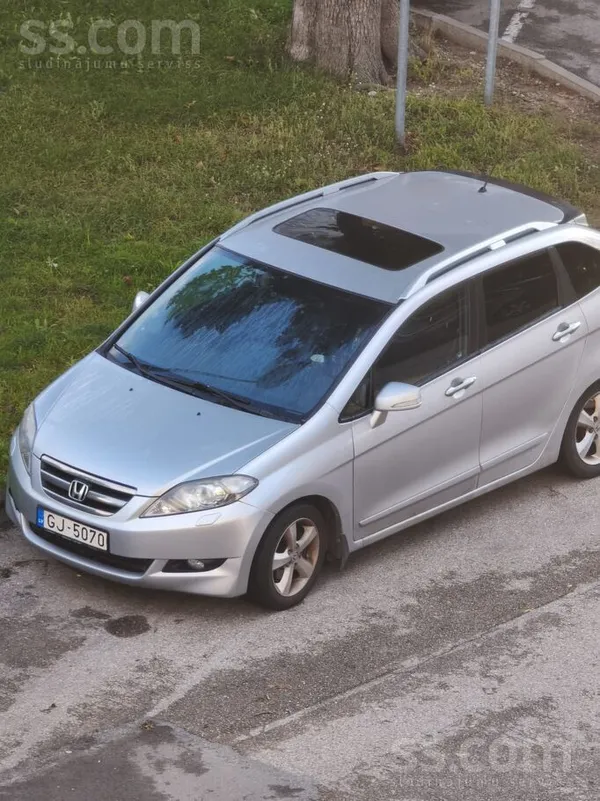 Honda Pārdodu Honda Fr-V, 2007. gads, 1.8 benzīns, autom
