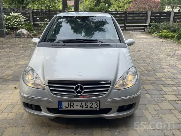 Mercedes A180