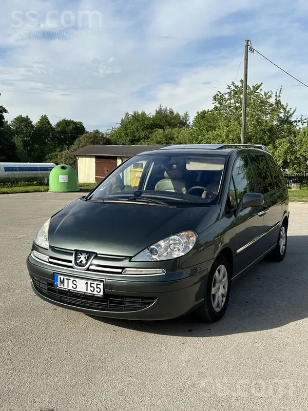 Peugeot 807